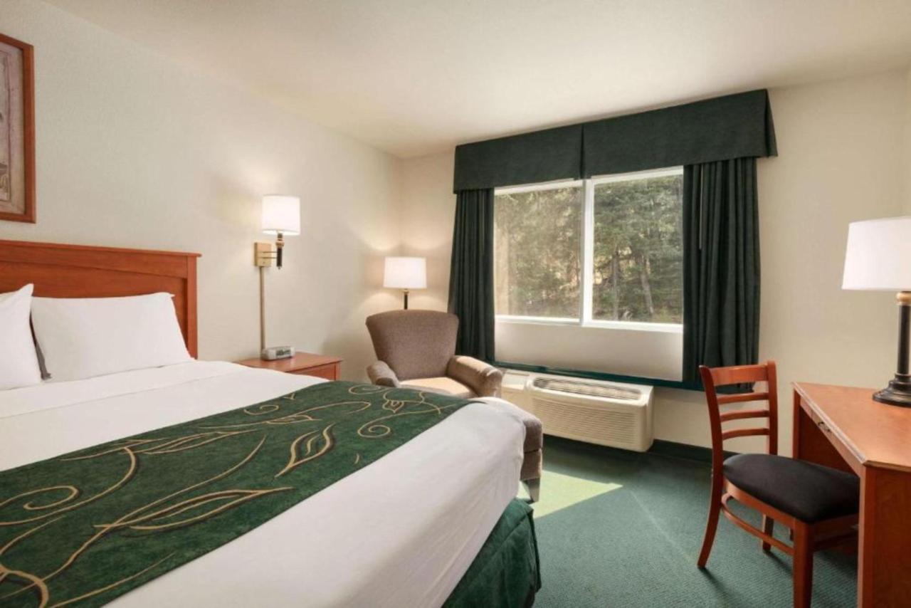 Travelodge By Wyndham Dunsmuir Exterior foto